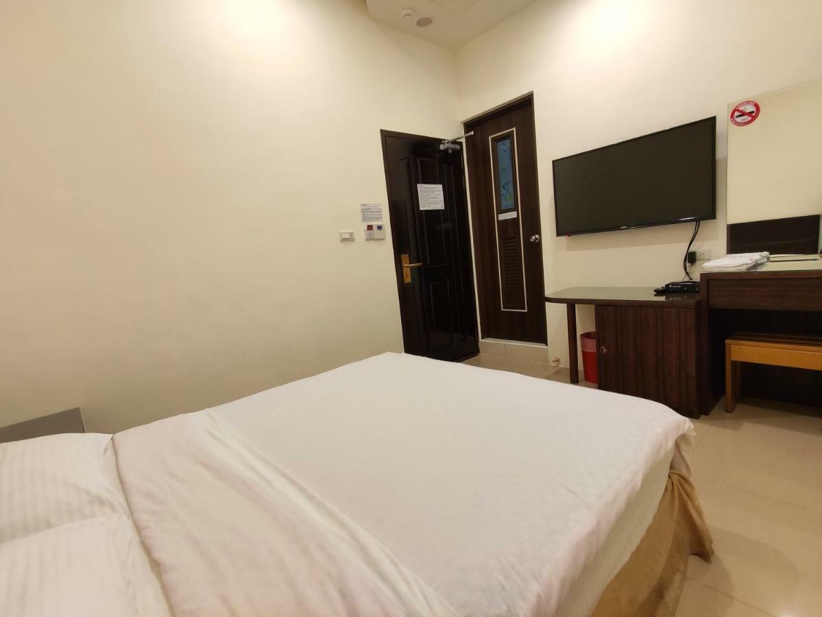 Feng Homestay Zhongpu Esterno foto